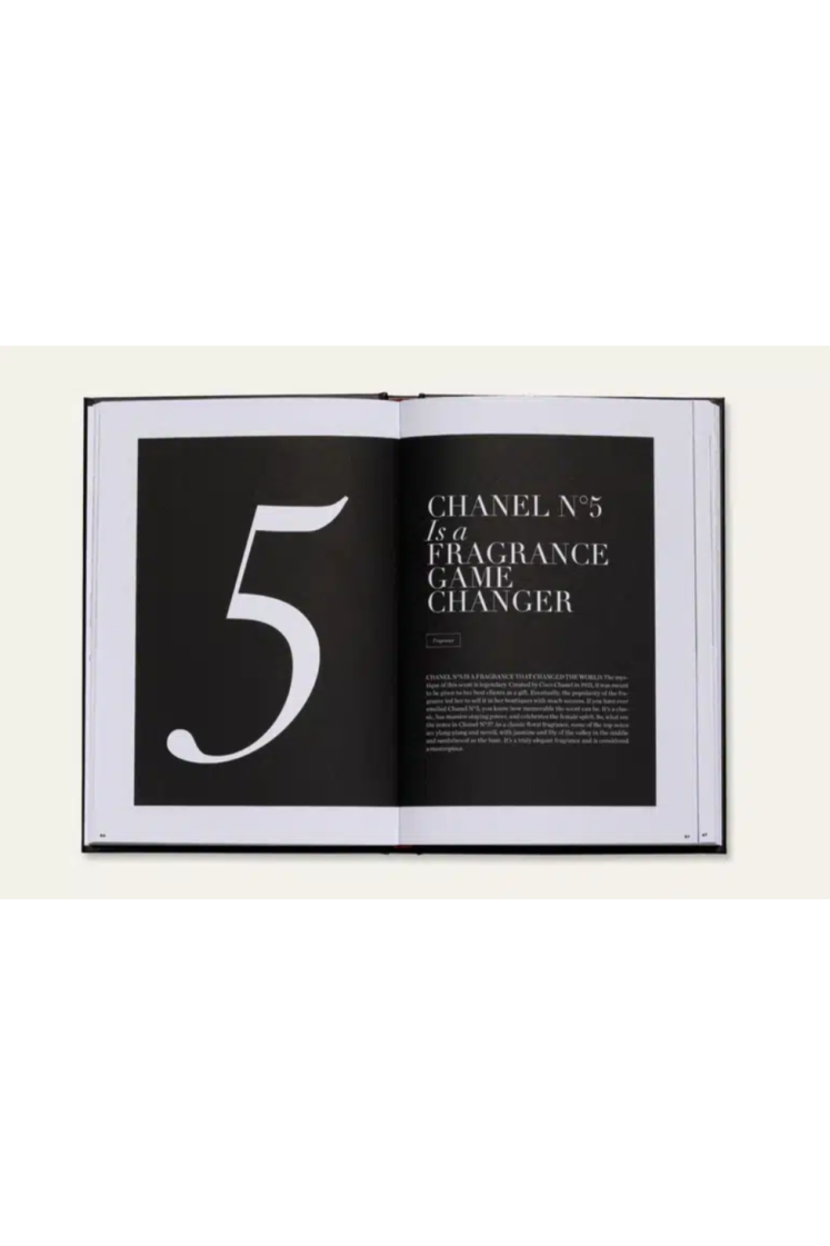 Livre The essence of Chanel