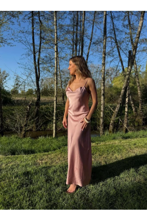 Robe Amanda