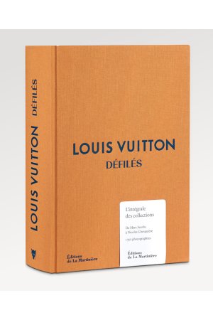 Gros livre Louis Vuitton l'intégrale des collections