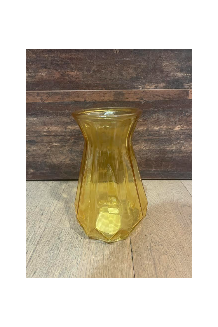 Vase en verre  jaune